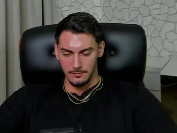 Chaturbate Live Sex of clintmasterss