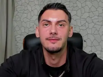 Chaturbate Free Live Porn of clintmasterss