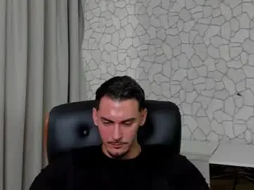 Chaturbate Nude Webcam of clintmasterss