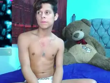 Chaturbate Live Porn of loganevans8