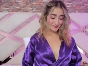 Chaturbate Nude Webcam of lucy_davies_