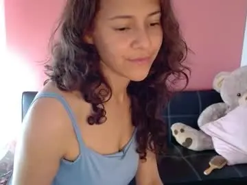 Chaturbate Watch Live Sex Cams of mora_haze