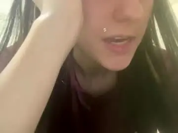 Chaturbate Live Sex Cam of viktoria9898