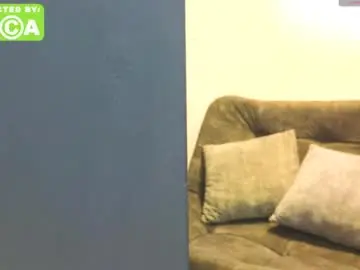 Chaturbate Free Porn Cam of naughty_sharon69