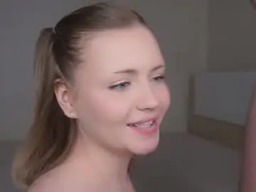 Chaturbate Live Sex of beatris_mils