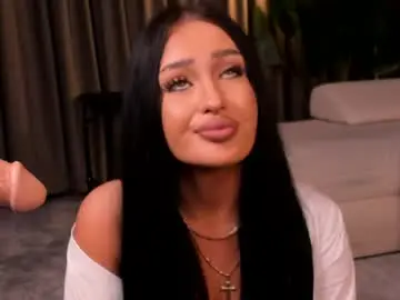 Chaturbate Sex Chat of emeraldkat