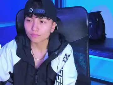 Chaturbate Live Sex Cam of im_mathias