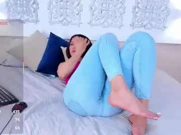 Chaturbate Free Porn Cam of adelaa_11