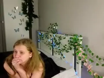 Chaturbate Adult Video Chat of hazeelariel