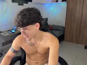 Chaturbate Live Sex of kisan_smith