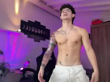 Chaturbate Sex Cam of kisan_smith