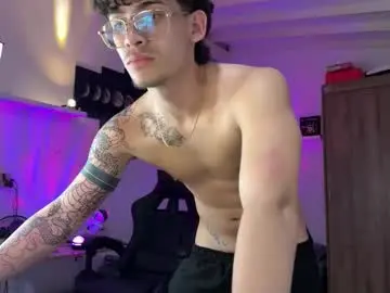 Chaturbate Watch Live Sex Cams of kisan_smith