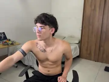 Chaturbate Adult Webcams of kisan_smith
