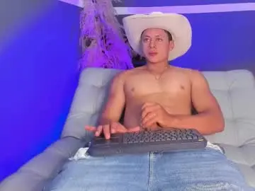 Chaturbate Best live sex cam show of tiago_goez