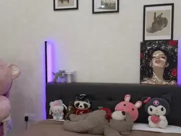 Chaturbate Live Sex Cam of jenie_fire
