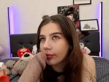 Chaturbate Live Sex Cam of jenie_fire