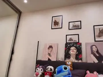 Chaturbate Live Sex Cam of jenie_fire