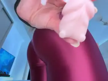 Chaturbate Best Webcam of scarlettandtom