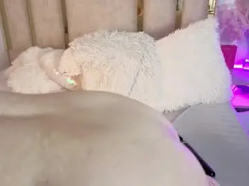 Chaturbate Live Sex Cam of your_isa