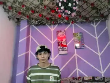 Chaturbate Free Porn Cam of club_latinboys