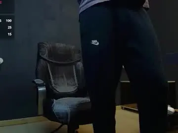 Chaturbate Free Live Porn of enzorace