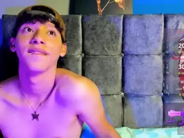 Chaturbate Sex Cam of kaletskinny