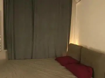 Chaturbate Live Sex Cam of lucretiaburnaugh