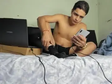 Chaturbate Sex Cam of master_dominant_777