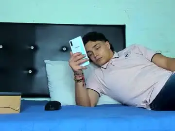 Chaturbate Free Porn Cam of master_dominant_777