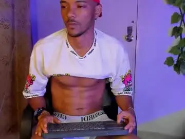 Chaturbate Watch Live Sex Cams of blackmaster_4u