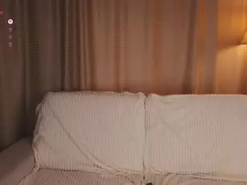Chaturbate Free Porn Cam of krissyhei