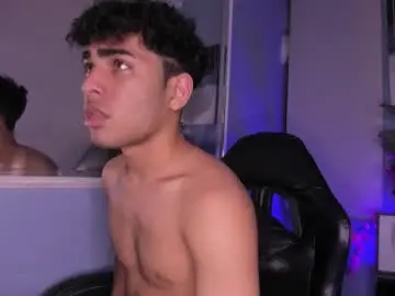 Chaturbate Live Sex of lucascarterr