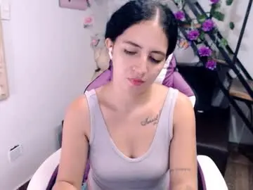 Chaturbate Nude Webcam of samantha2girl