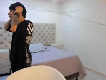 Chaturbate Live Sex of jhoanleandro