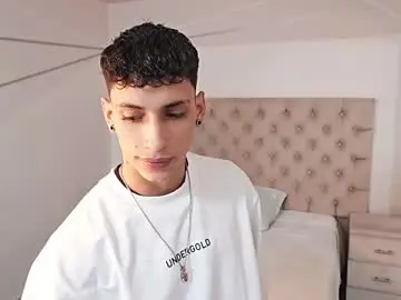 Chaturbate Sex Cam of jhoanleandro