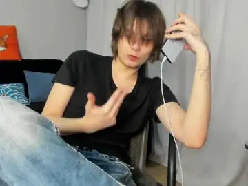 Chaturbate Live Sex Cam of lazydarkknight