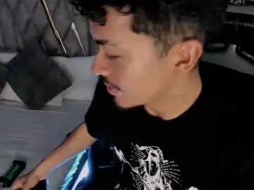 Chaturbate Adult Webcams of nicolaikarav