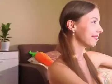 Chaturbate Live Sex Cam of wanda_robinson