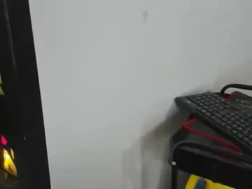 Chaturbate Live Porn of daniel_443