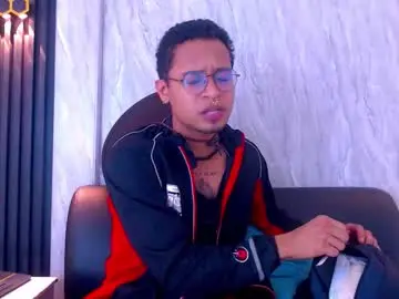 Chaturbate Live Sex Cam of jayden_morris