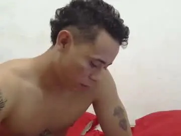 Chaturbate Live Sex Cam of noahandrubi1