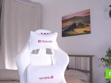 Chaturbate Best live sex cam show of adeles_vibes