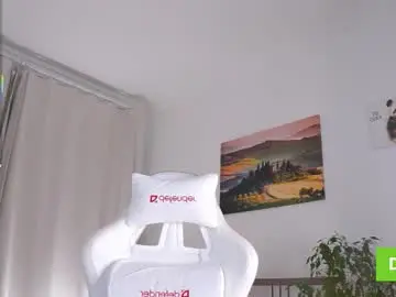 Chaturbate Sex Chat of adeles_vibes