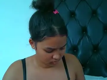 Chaturbate Free Live Porn of exclusivecourtney