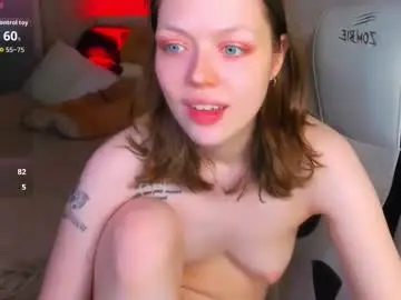 Chaturbate Best live sex cam show of lunarlily7