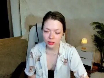 Chaturbate Live Sex Cam of lunarlily7
