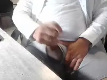 Chaturbate Watch Live Sex Cams of ronal6996