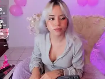 Chaturbate Nude Webcam of nataliahenao_69