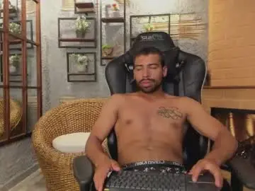 Chaturbate Live Porn of mikepark_