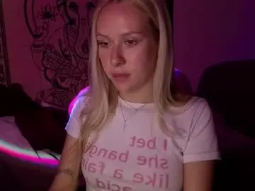 Chaturbate Live Porn of pureeangel